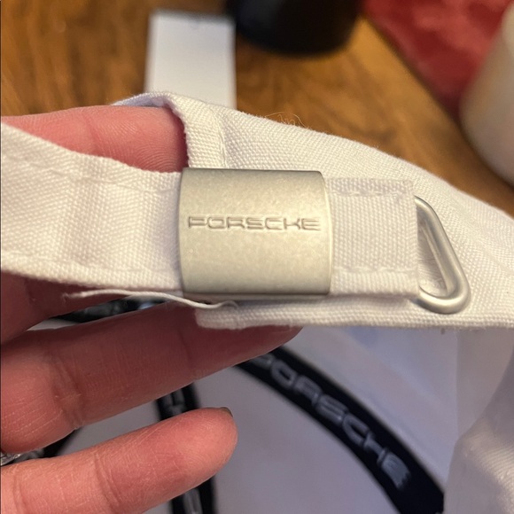 Porsche Design White Cap - Picture 4 of 4